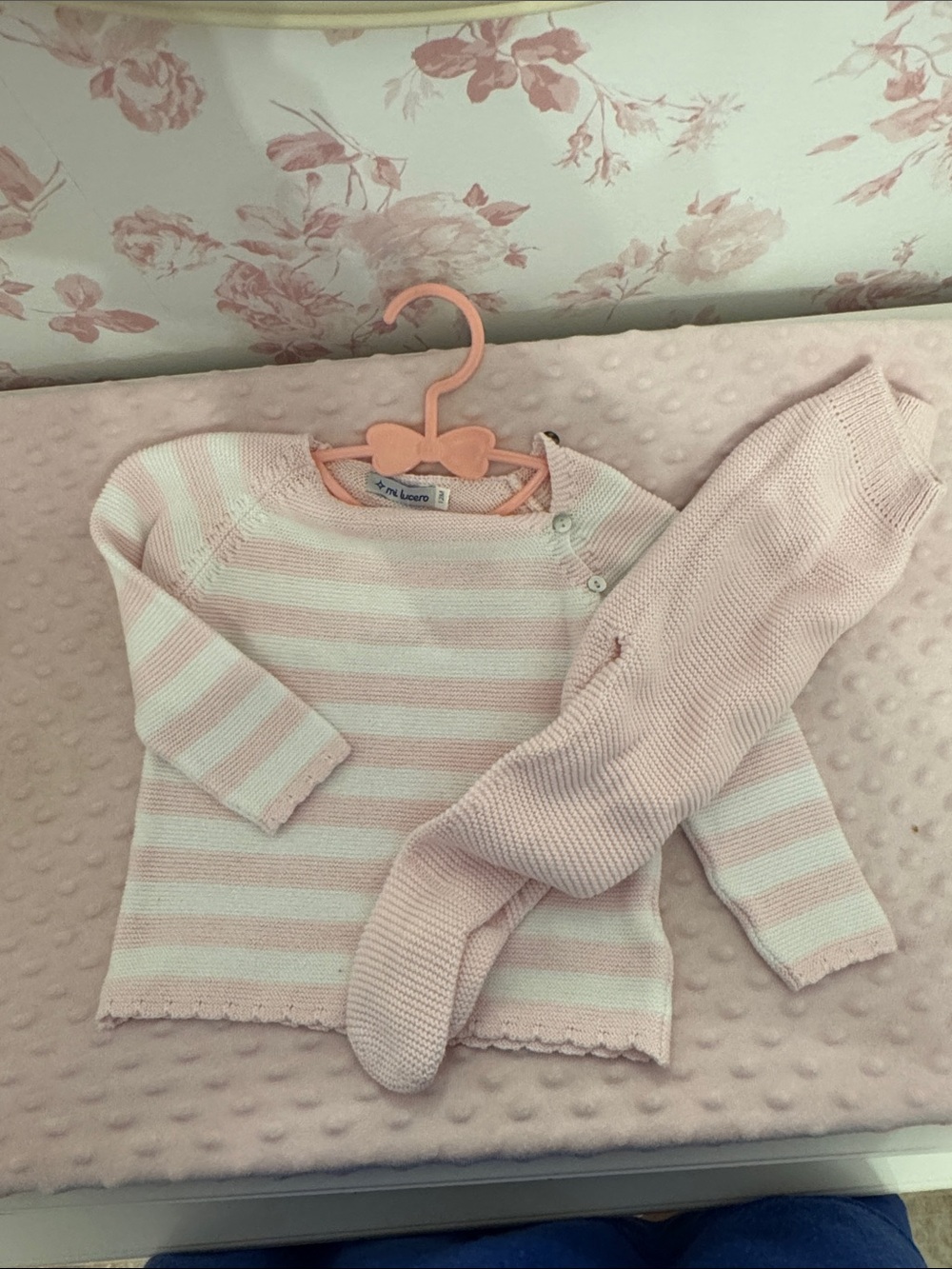 Mi Lucero pink and white set 12 months